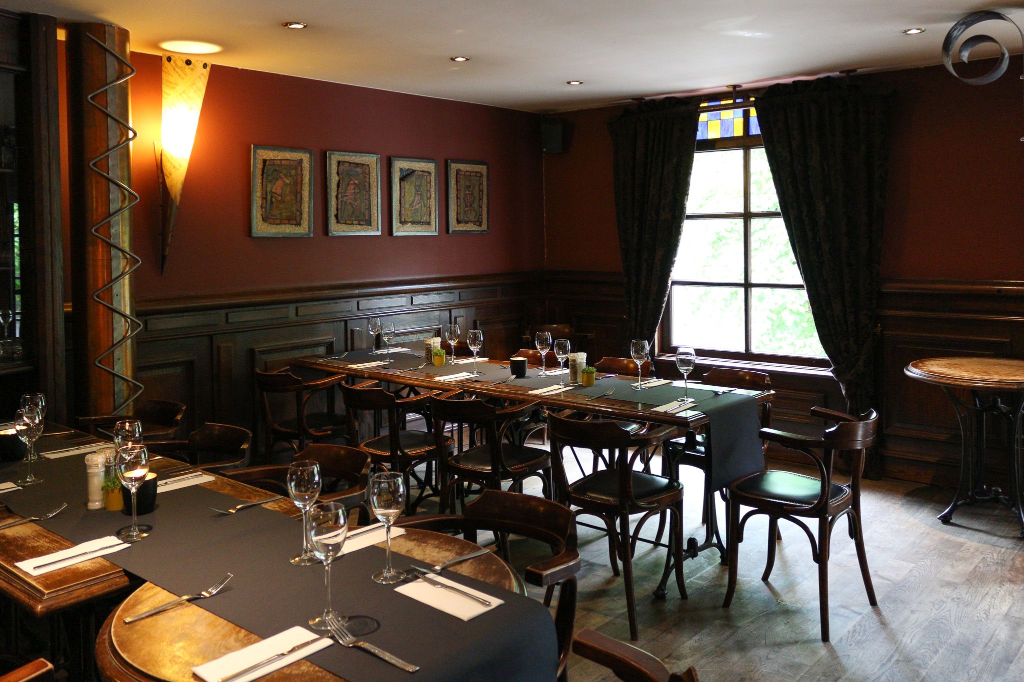 Reserveer bij Restaurant Den Bottel in Hoogstraten, Antwerpen